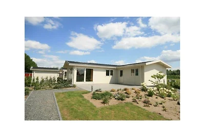 Ferienhaus in Susteren mit Terrasse