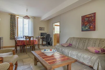 Cottage in un'antica fattoria isolata
