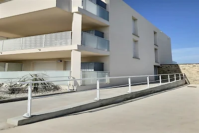 Apartment mit Terrasse und Parkplatz