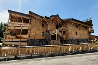 Helle Wohnung mit Terrasse