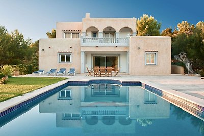 Charmante villa avec piscine à Sant Josep de ...