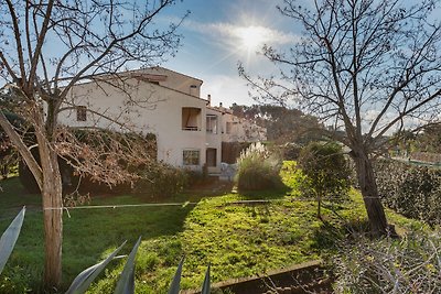 Appartamento a Saint-Raphael con balcone