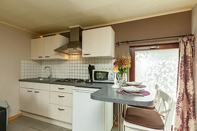 Charmantes Cottage in Stoumont mit farbenfroh...