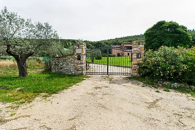 Belvilla di OYO La Farnia