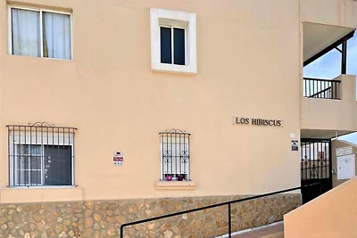 Appartamento vicino alle spiagge con balcone