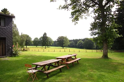 Rustikaler Rückzugsort in Houvegné