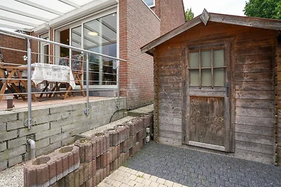 Terrassenhaus in Kerkrade mit Garten