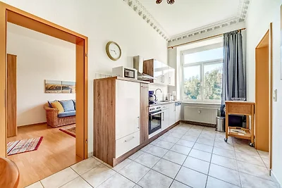 Attraktive Villa mit Garten in Borstendorf