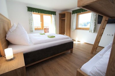 Luxuriöse Ferienwohnung mit Balkon in...