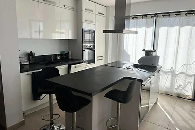 Apartment in Sanary in Strandnähe