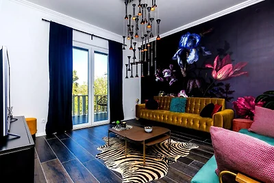 Rustykalna kamienna willa z basenem i ogrodem