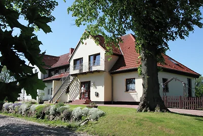 Ferienwohnung mit Terrasse in Kropelin