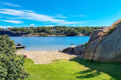 Ruhiger Kustenruckzugsort in Vesteroy-By...