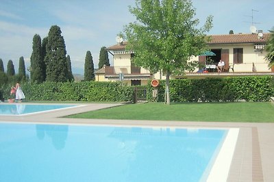 Verlockendes Ferienhaus mit Pool