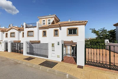 Villa a Alhaurםn el Grande con piscina