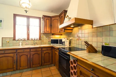 Casa Vacanze a Noves con Piscina