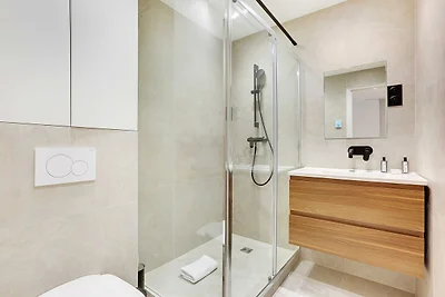Modern appartement - 2BD/5P -...