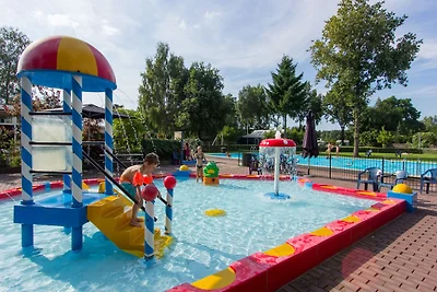 Knusse mobilhome bij Park De Veluwe