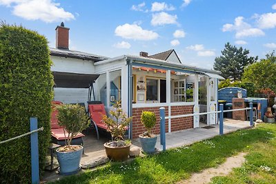 Mooie bungalow in Poel bij het strand