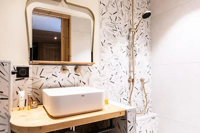 Chalet in Praranger in der Nähe von Skipisten