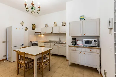 Luxuriöse Villa für 10 Personen in der Nähe d...