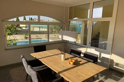 1 Villa Colonia