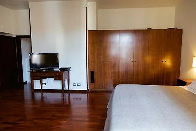 Wohnung in Catania mit Balkon und Parken