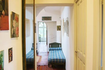 Haus in Lourmarin mit Schlossblick