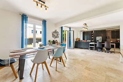Elegante casa vacanze con giardino recintato