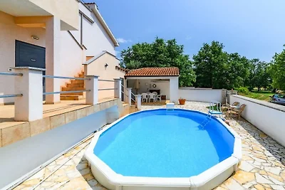 Apartment Panous 2