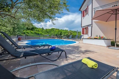 Ferienwohnung in Labin mit Schwimmbecken