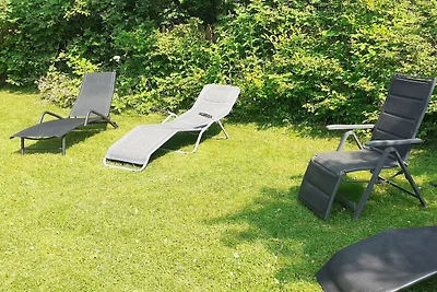 Gezellig huisje met rieten dak