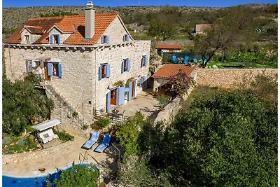 Heritage Villa in der Nähe von Milna mit...