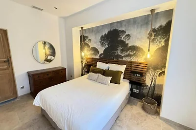 Huis in L'Isle-sur-la-Sorgue met Zwembad