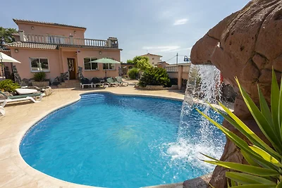 Ferienhaus in El Vendrell mit Pool