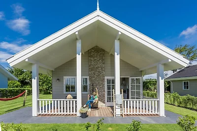 Bungalow nahe Küste und Wald
