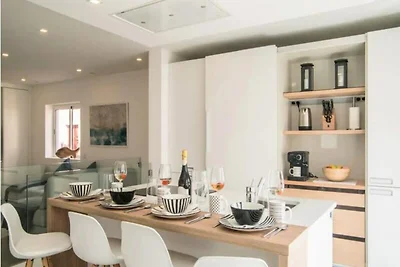 Haus in Lagos mit Dachterrassenblick