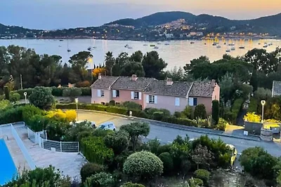 Wohnung in Agay mit Meer- und Poolblick