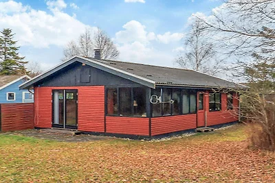 4 Personen Ferienhaus in Hals