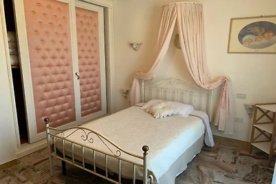 Villa à Marina di Massa (MS) avec jardin