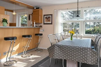 6 Personen Ferienhaus in Henne