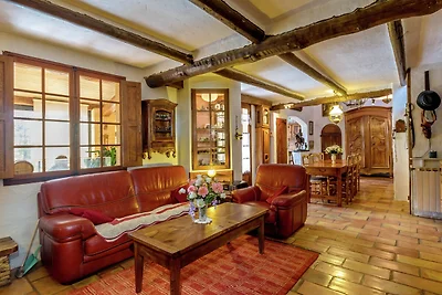 Moderna casa vacanze con piscina privata