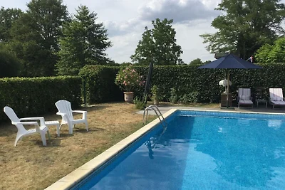 Casa vacanze moderna con piscina privata