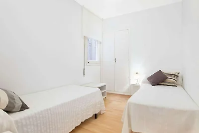 Wohnung in Llafranc mit Balkon