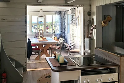 6 Personen Ferienhaus in Bjarkøy