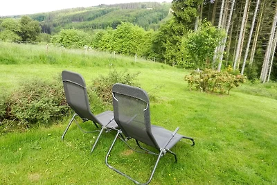 Idyllisches Chalet mit Sauna in Stoumont