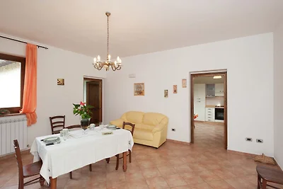 Caratteristico agriturismo a Passignano con...