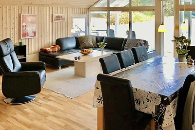 12 Personen Ferienhaus in Rødby