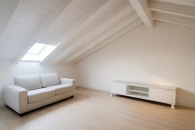 Mansardenstudio, mit Klimaanlage