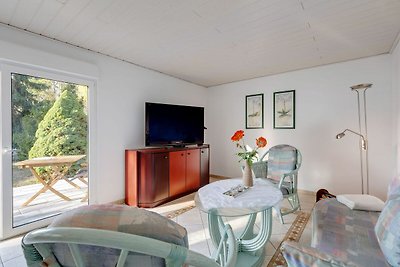 Gemütlicher Bungalow in Werder mit Garten